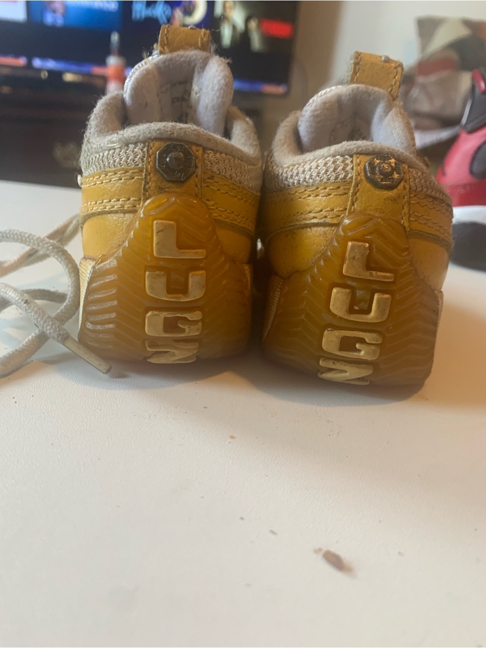 Lugz Kids Yellow Leather Lace-Up Sneakers